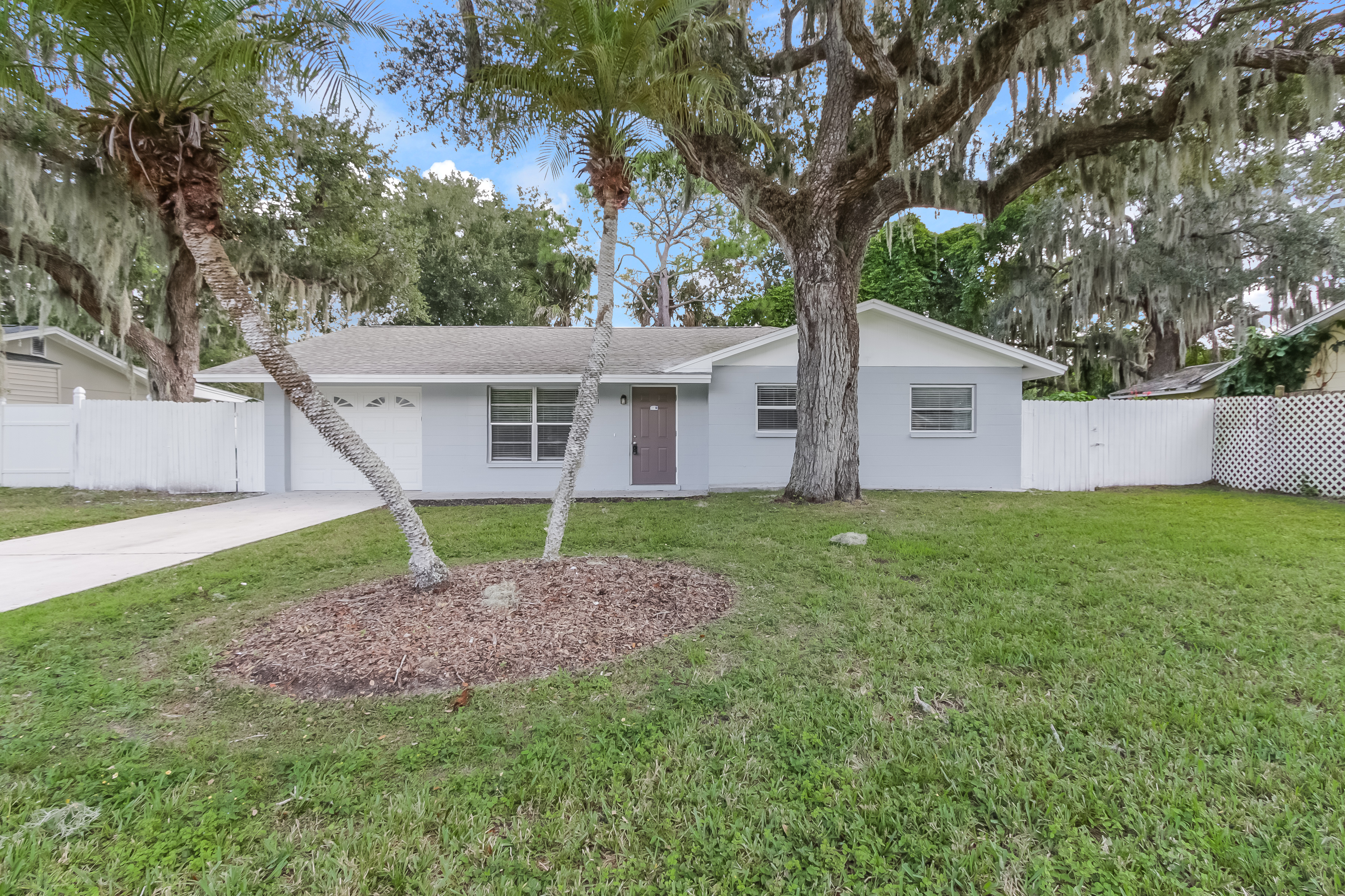 3401 Spainwood Dr Sarasota, FL 34232